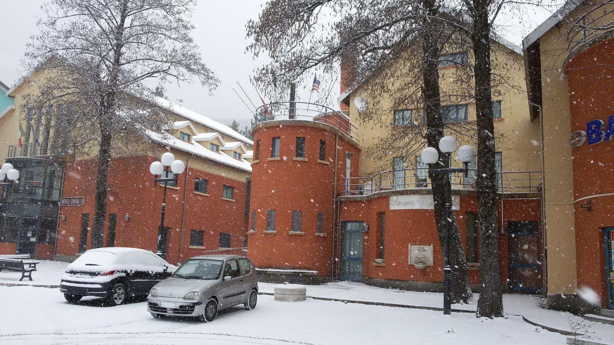 Hotel Cristallo Assergi Exteriér fotografie